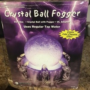 Crystal ball claw fogger, color changing, uses tap water, see video